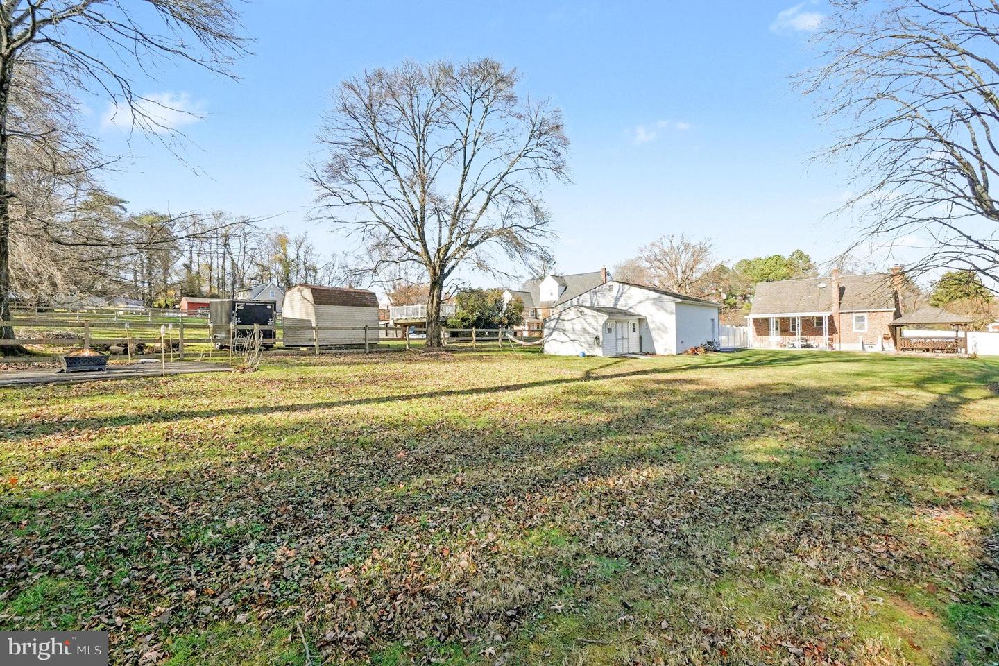 5809 Pine Hill Dr Property Photo 28