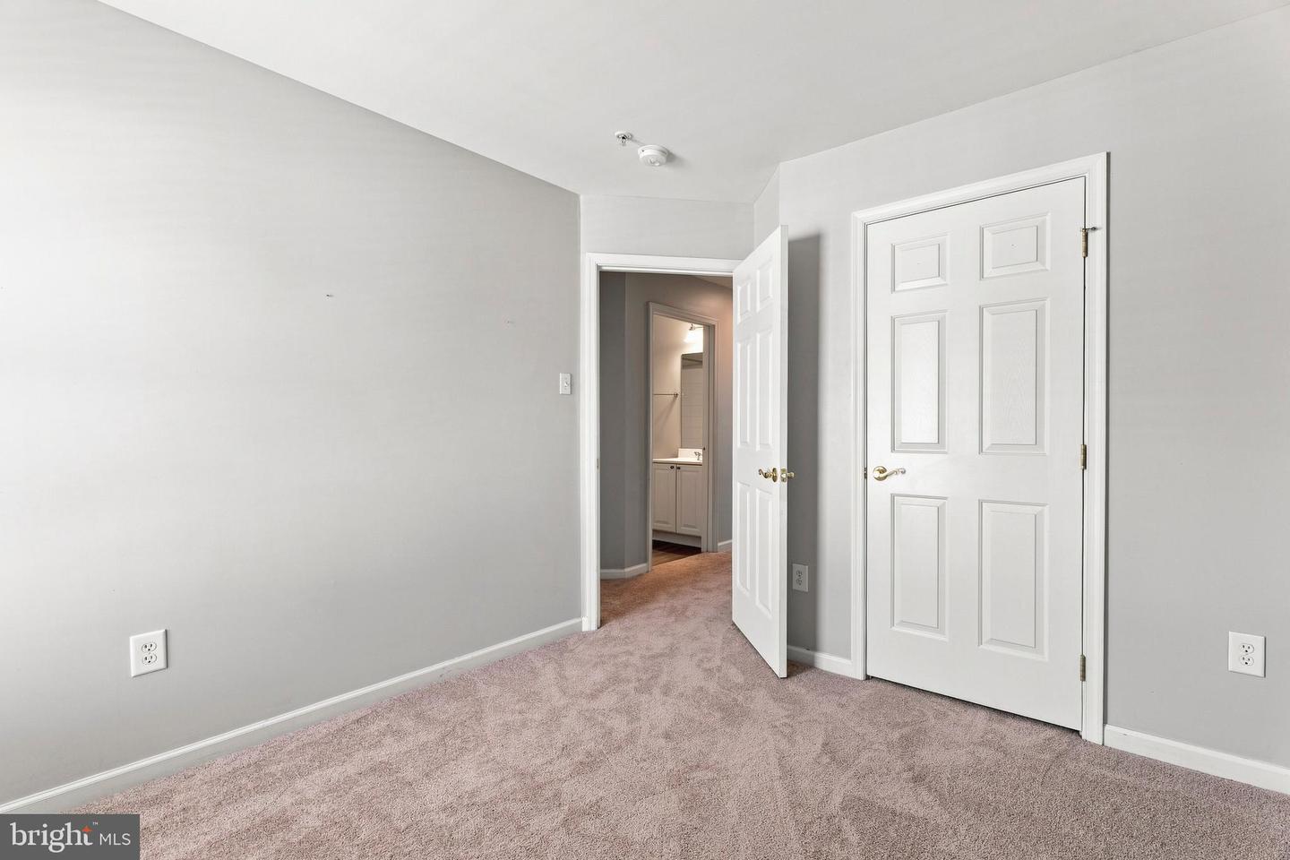 5044 Cameo Ter Property Photo 27