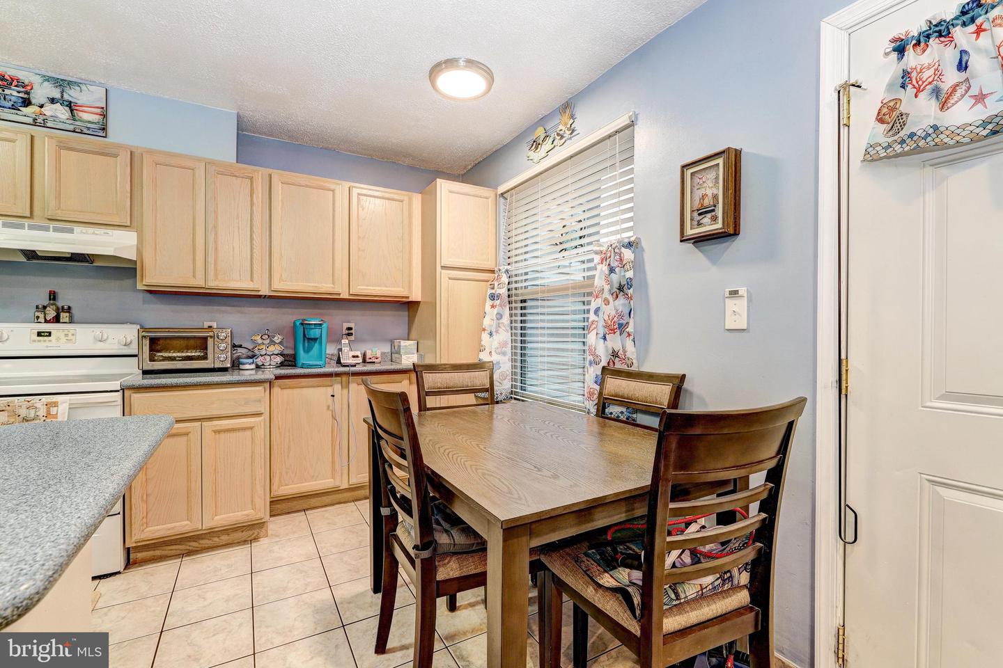 44 Helmsman Ct Property Photo 8