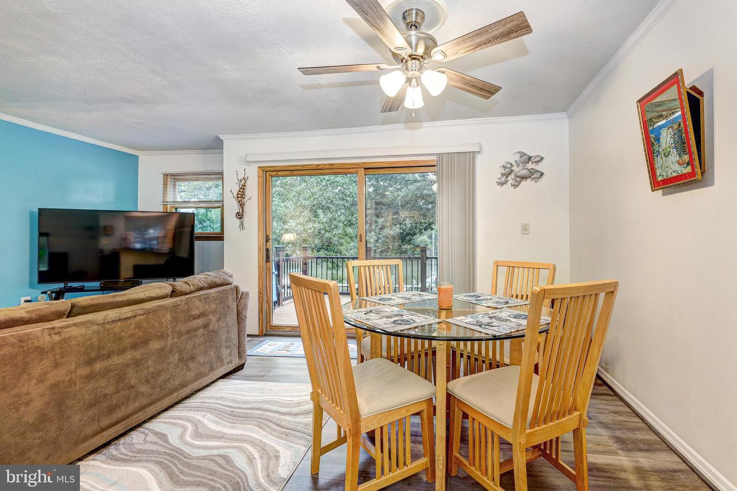 44 Helmsman Ct Property Photo 14
