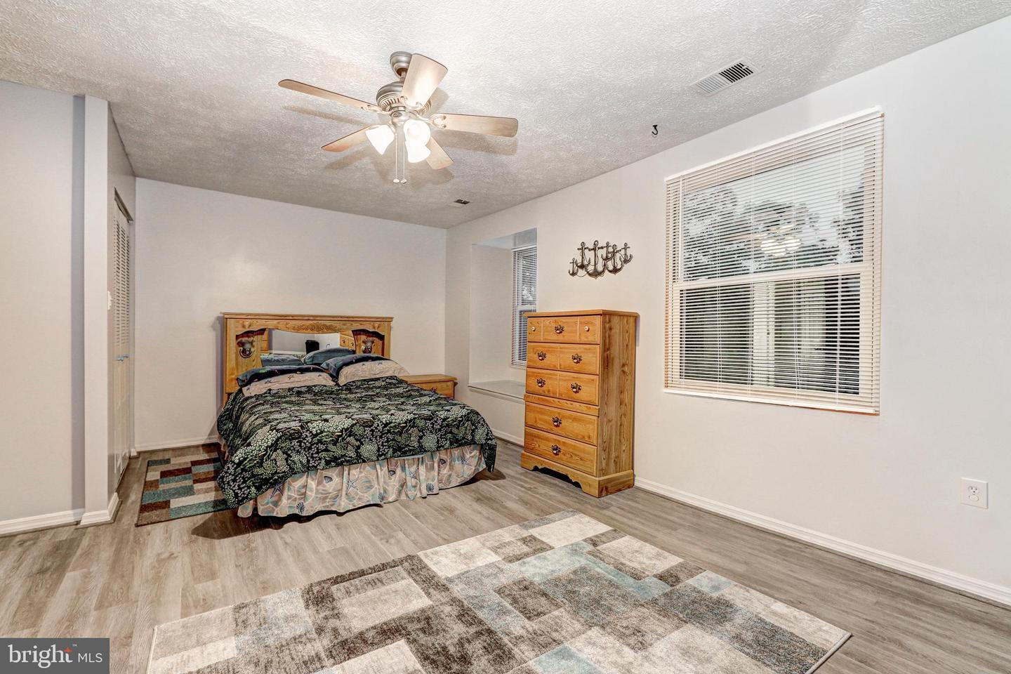 44 Helmsman Ct Property Photo 19