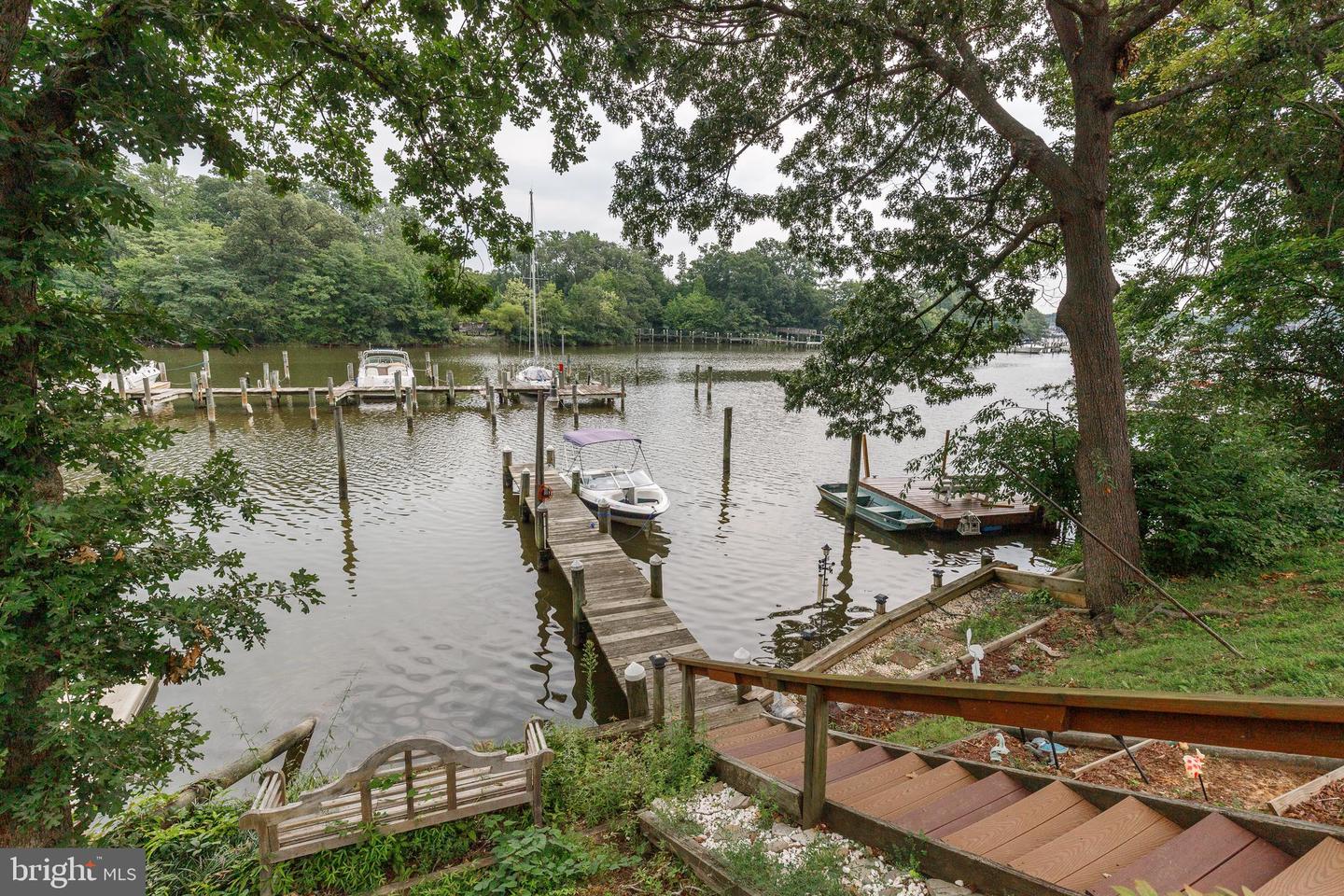 44 Helmsman Ct Property Photo 32