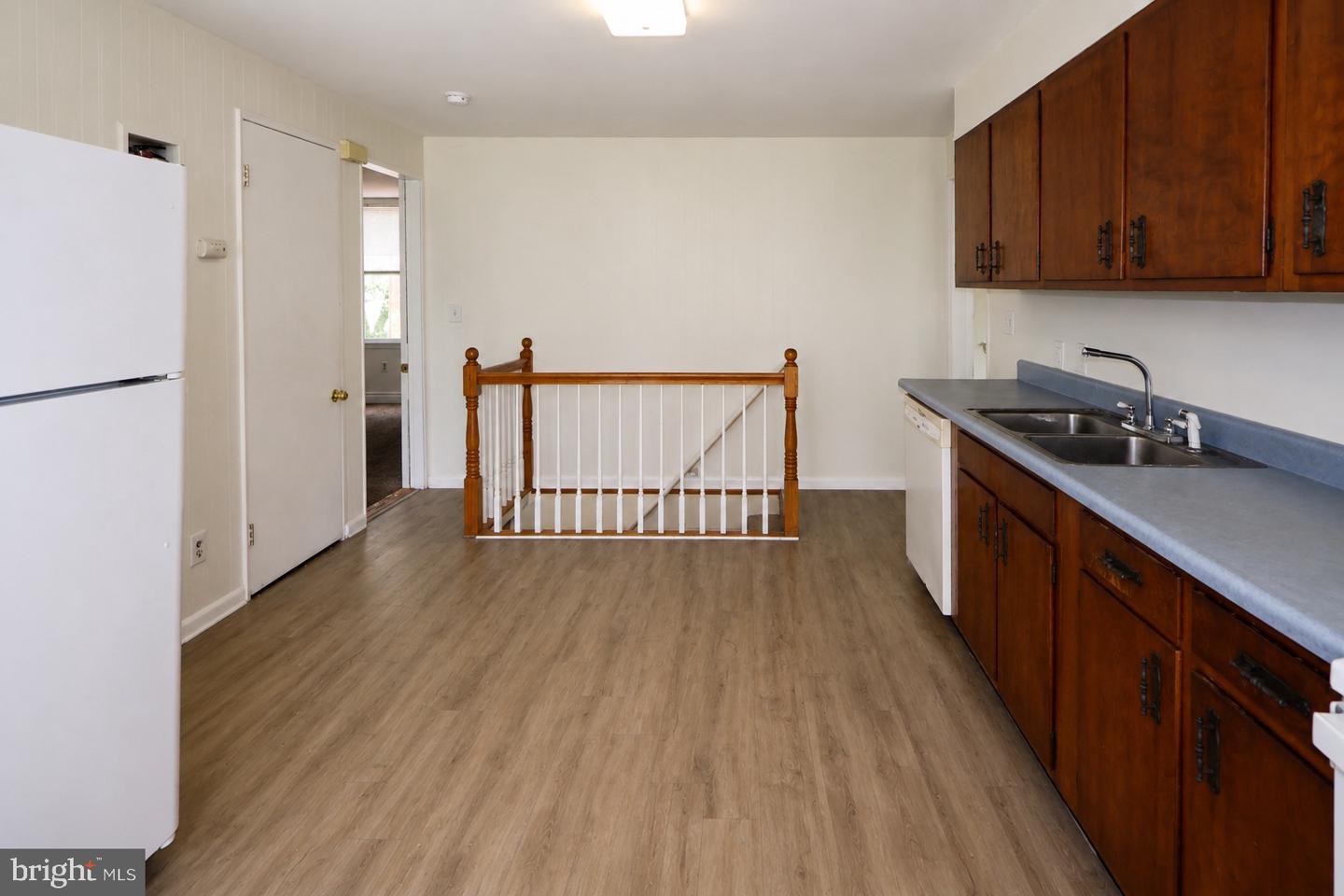 5412 W North Ave Property Photo 22