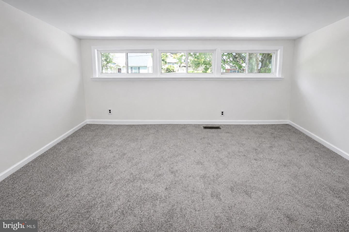 5412 W North Ave Property Photo 36