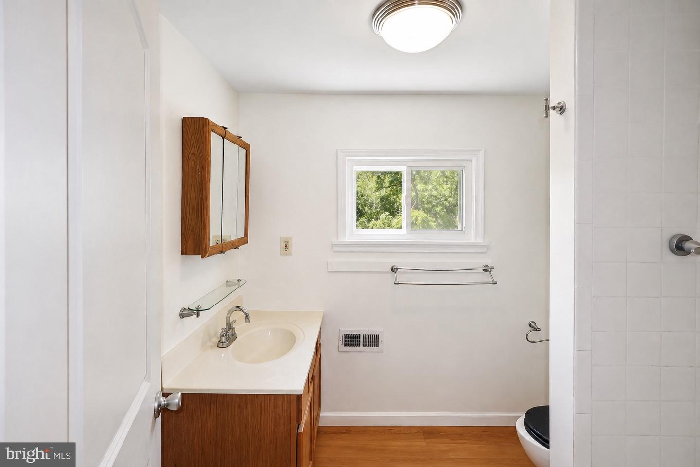 5412 W North Ave Property Photo 38