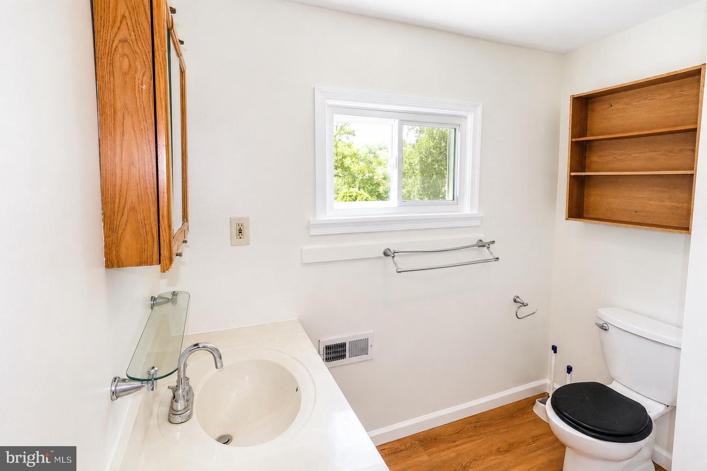 5412 W North Ave Property Photo 39
