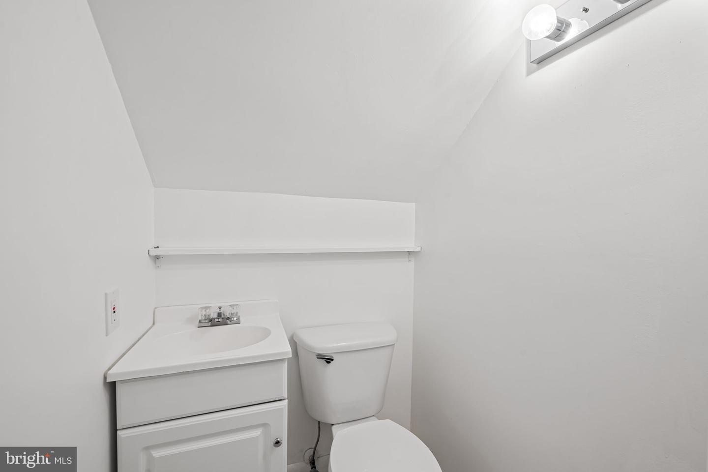 1804 Ellinwood Rd Property Photo 28