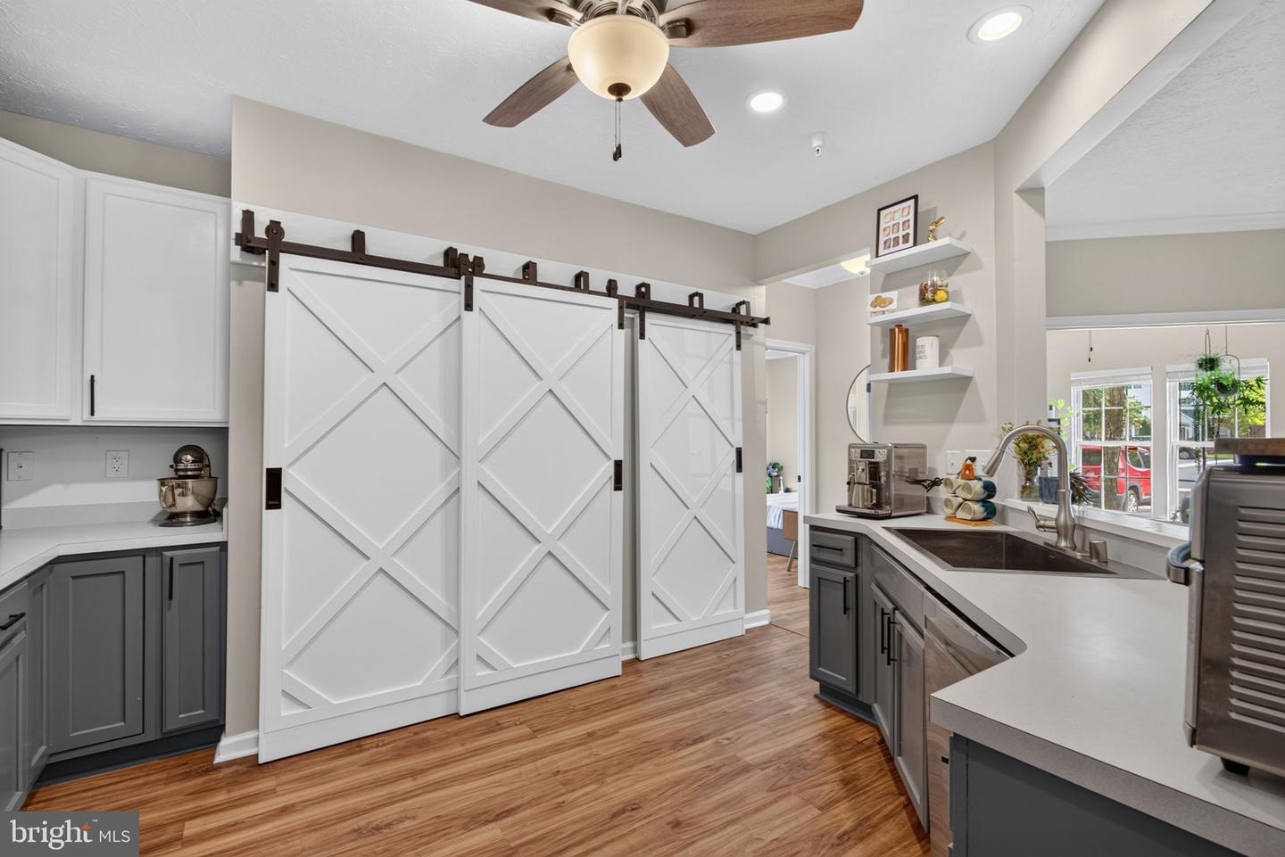 4948 Brightleaf #4948 Property Photo 12