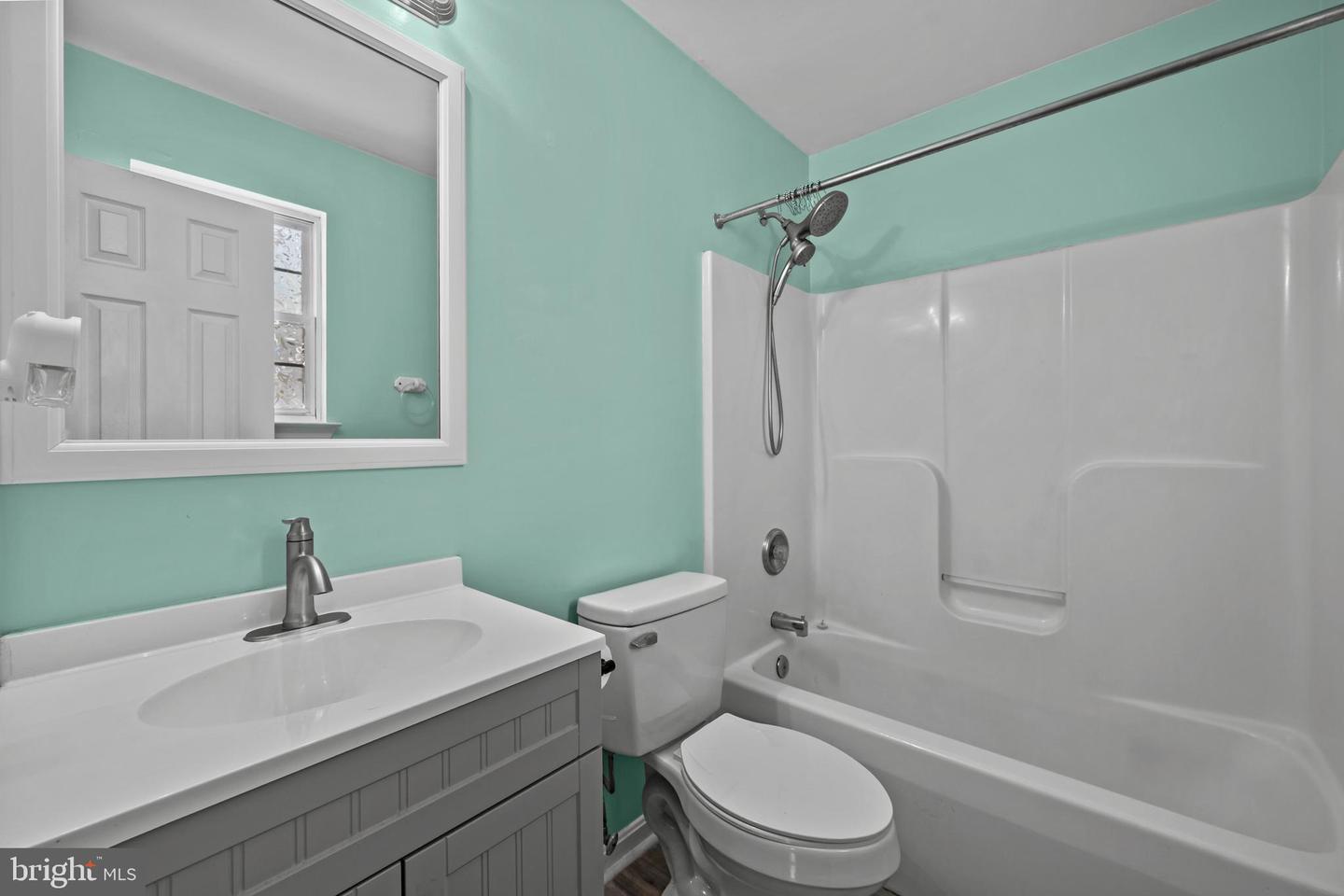 2 Mainsail Ct Property Photo 28