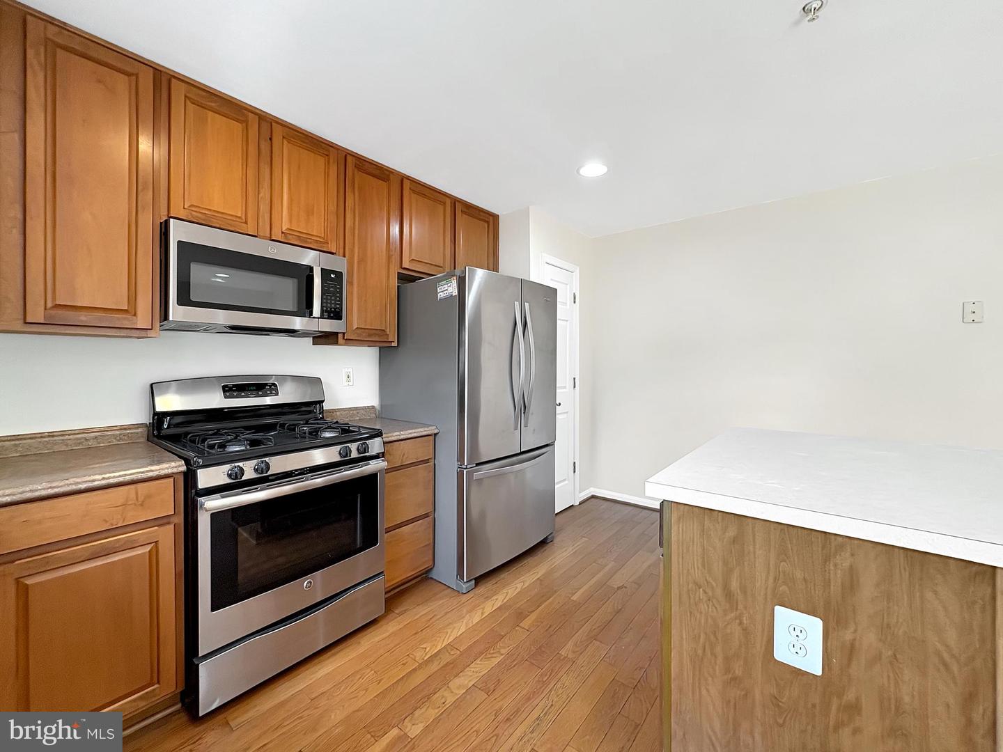 4709 Ashforth Way Property Photo 8