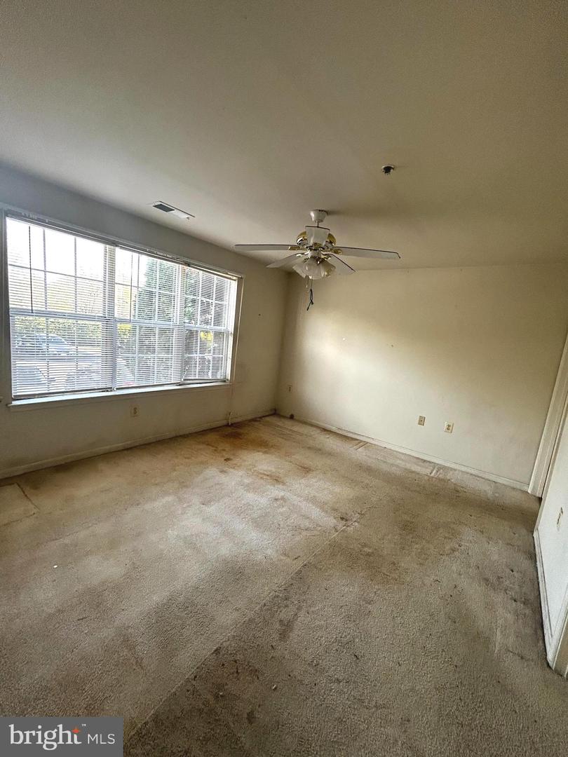 8901 Stone Creek Pl #104 Property Photo 12
