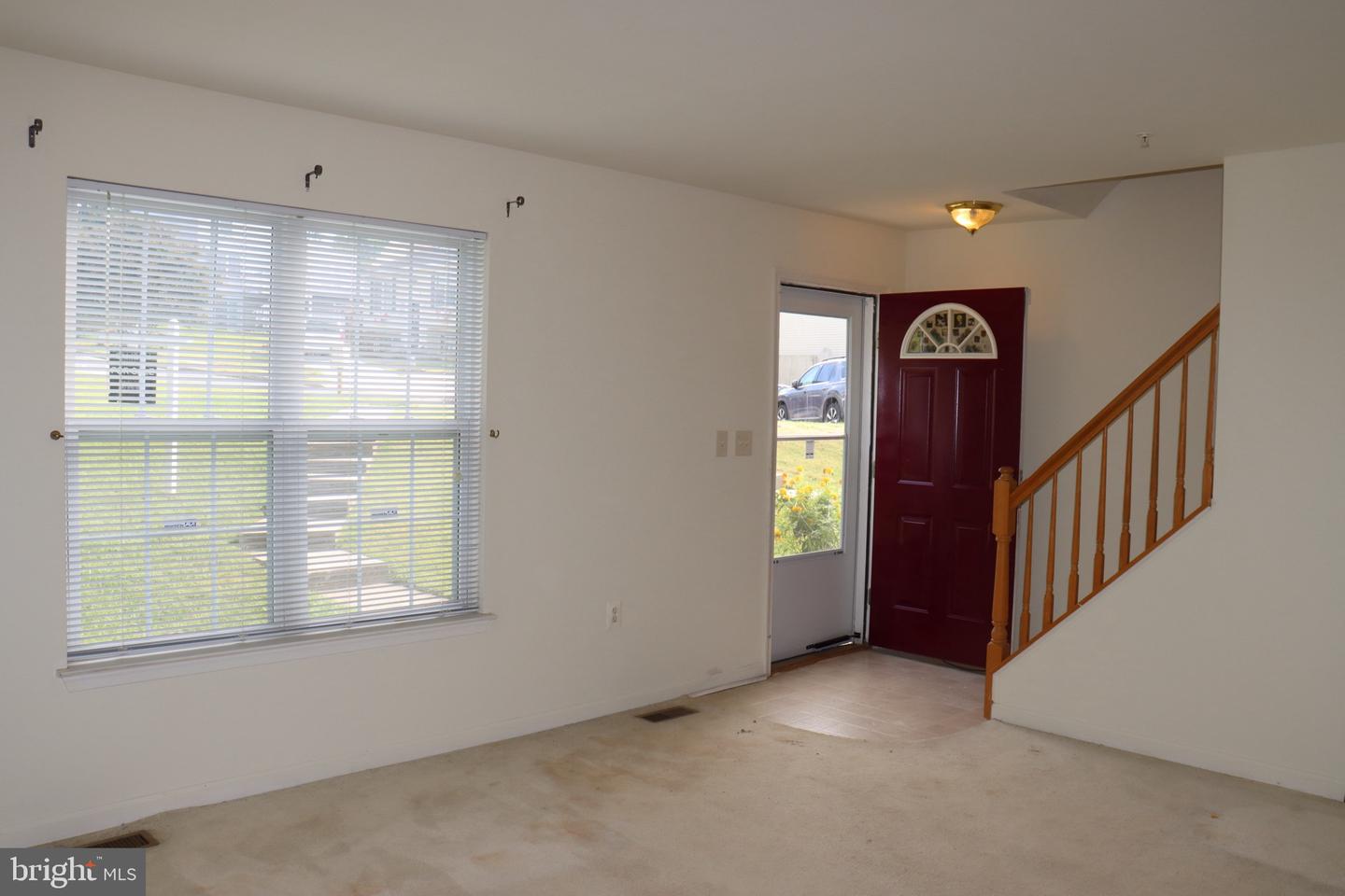 7860 Rolling View Ave Property Photo 8