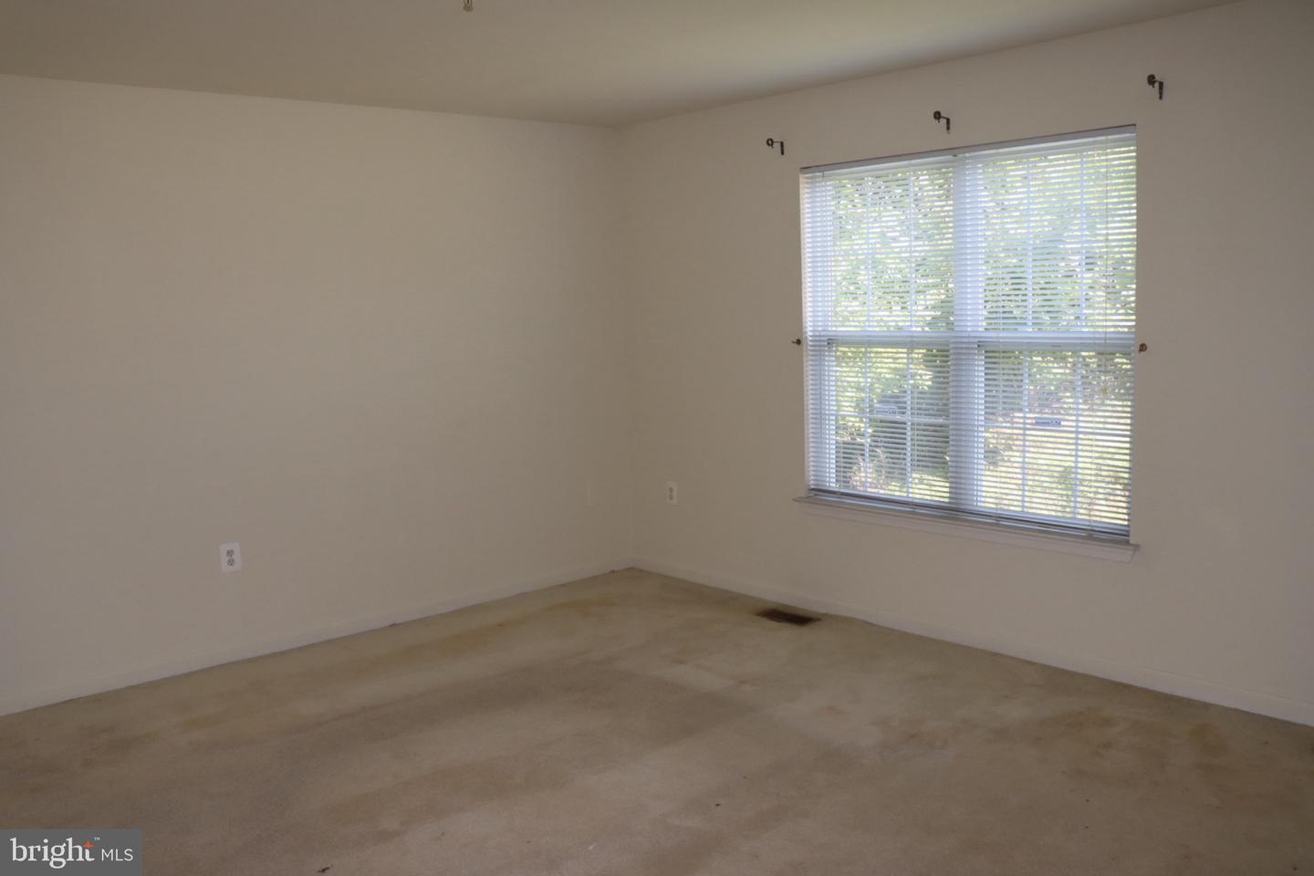 7860 Rolling View Ave Property Photo 10