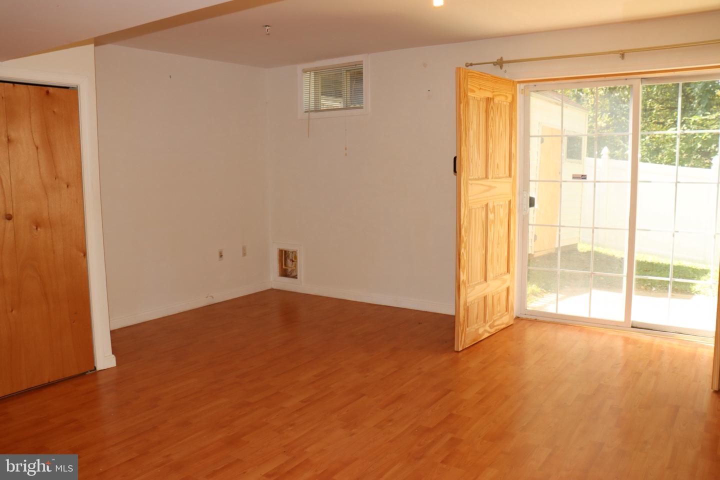 7860 Rolling View Ave Property Photo 21