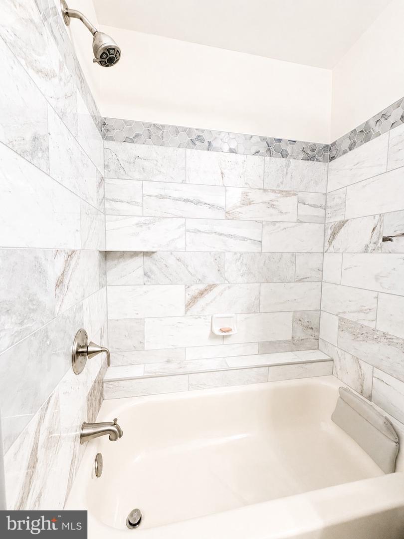 14209 Quail Creek Way #203 Property Photo 18