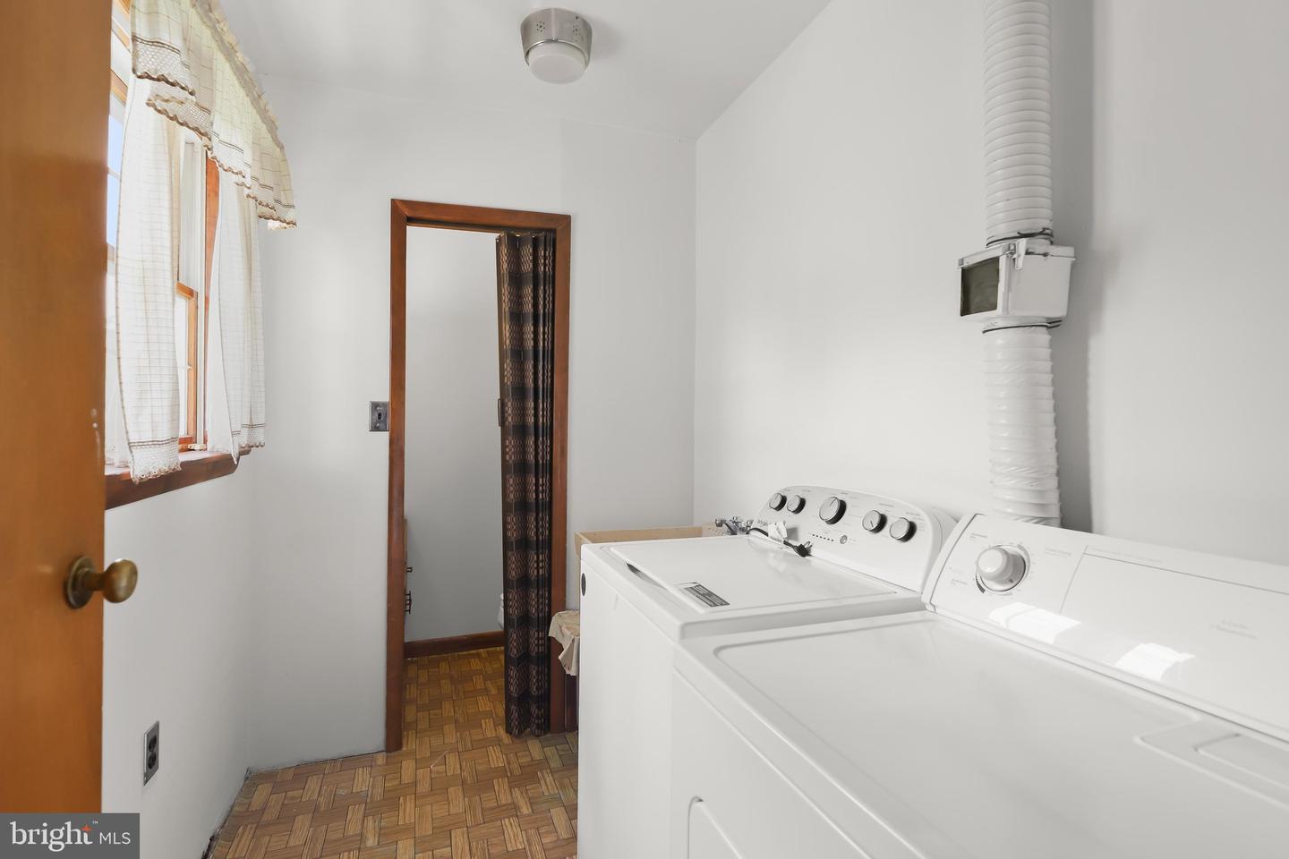 4816 Bucks School House Rd Property Photo 22