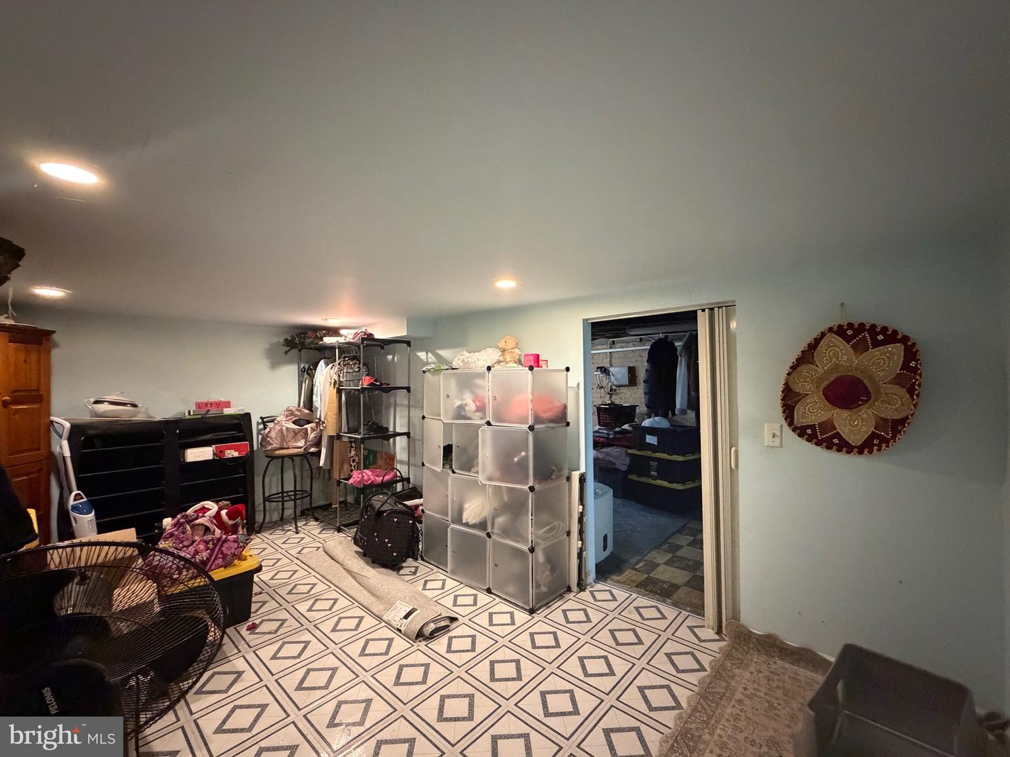 6 Flagship Rd Property Photo 4