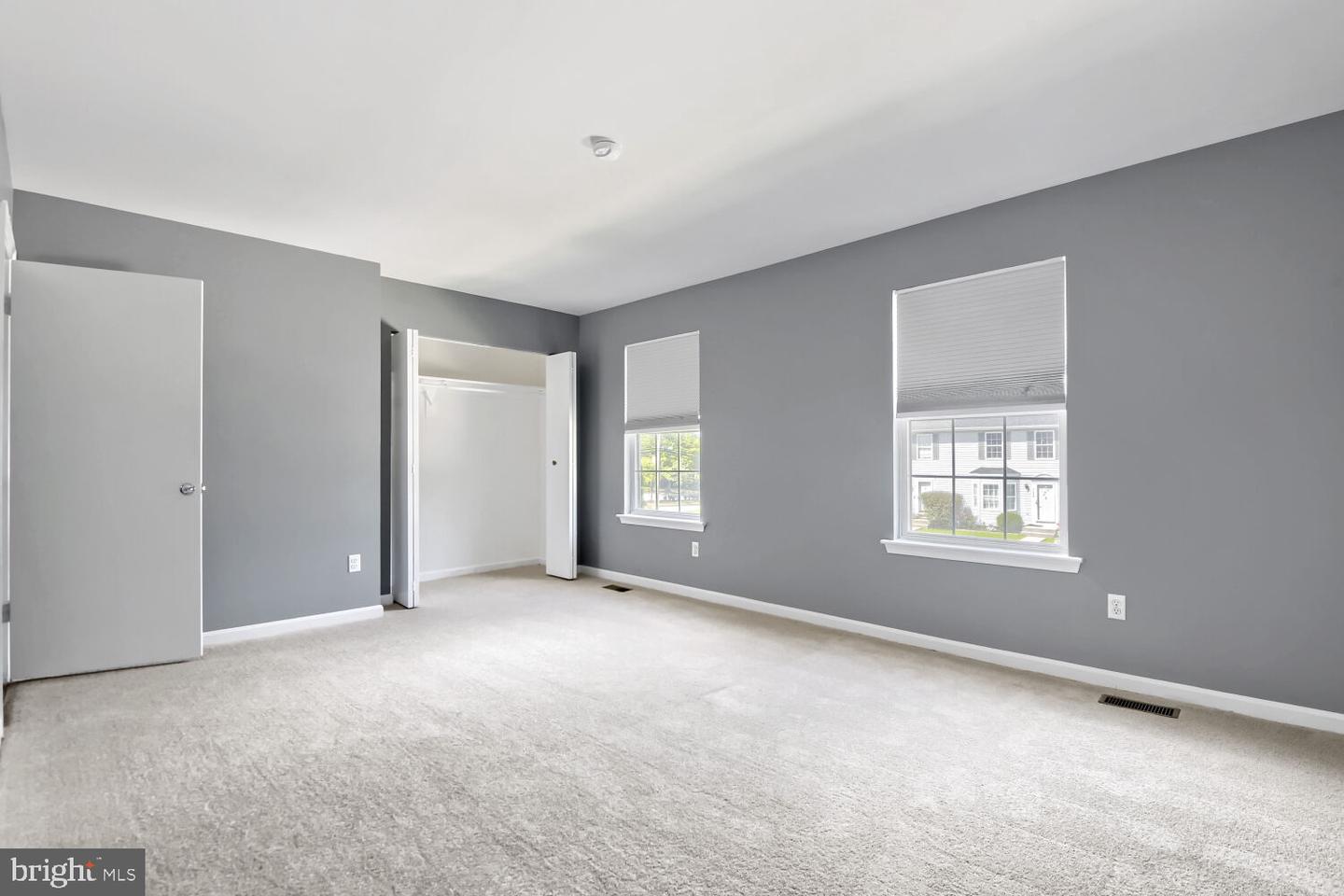 7202 Rutherford Green Cir Property Photo 14