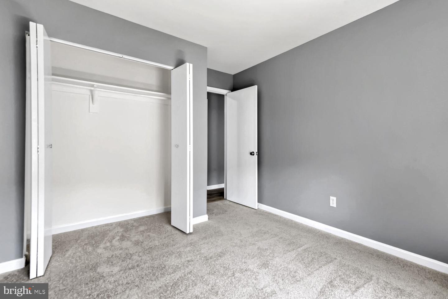 7202 Rutherford Green Cir Property Photo 17
