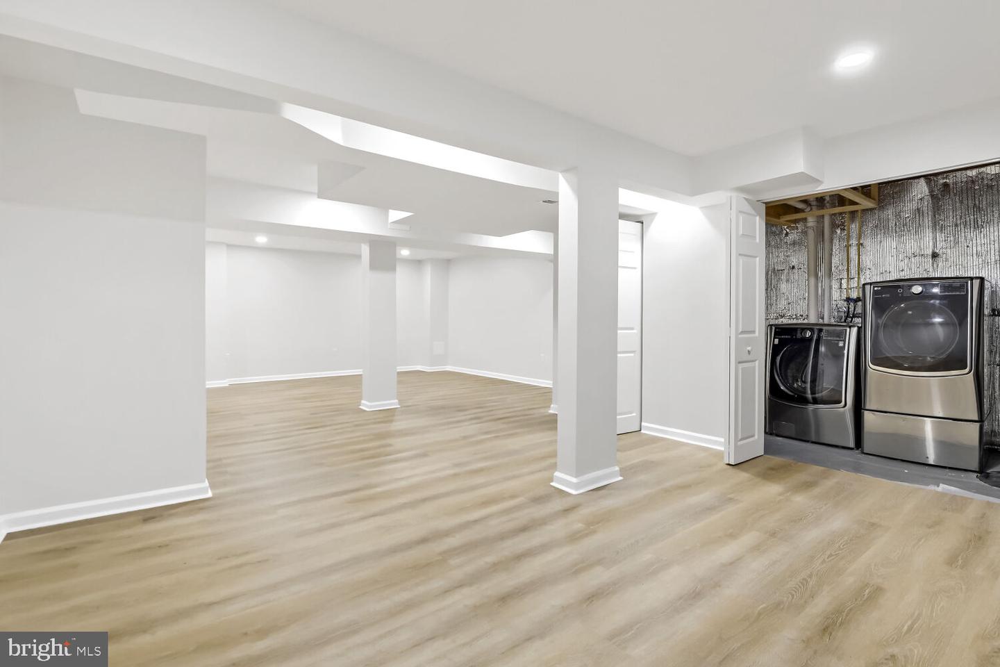 7202 Rutherford Green Cir Property Photo 24