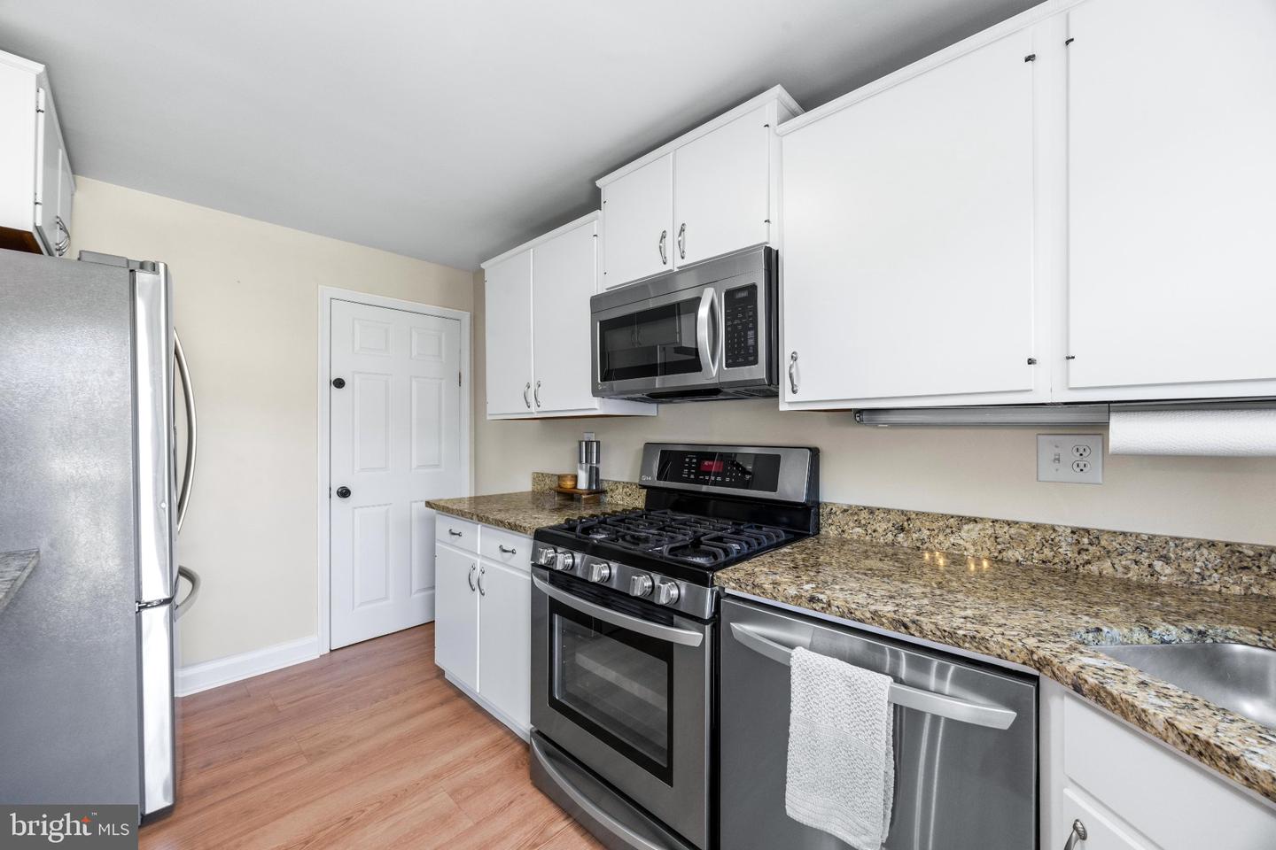 1532 Cottage Property Photo 17