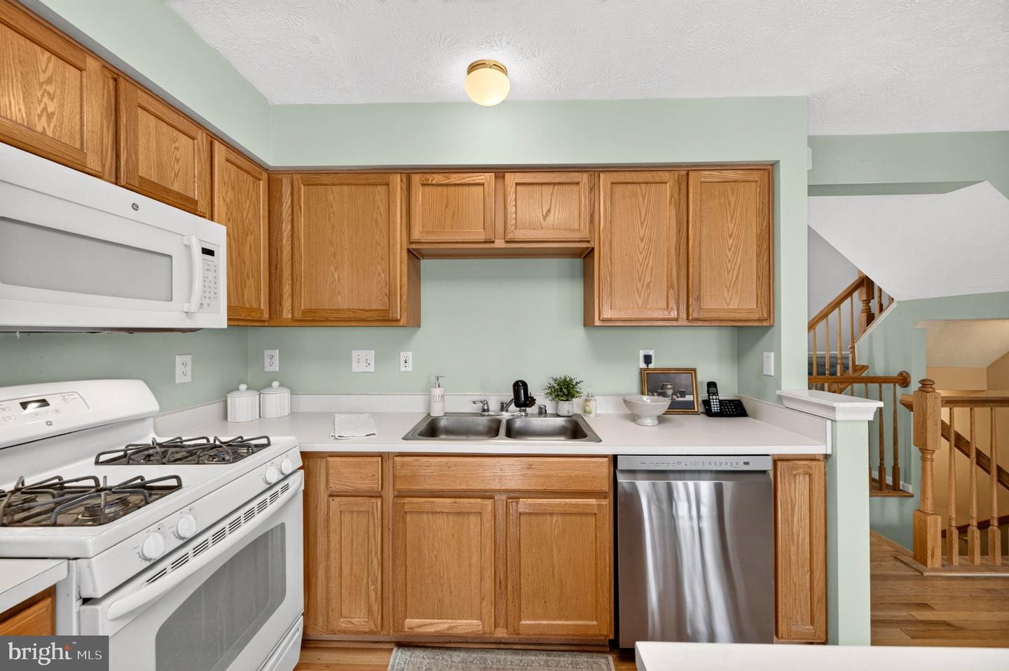 9800 Bayline Cir Property Photo 16