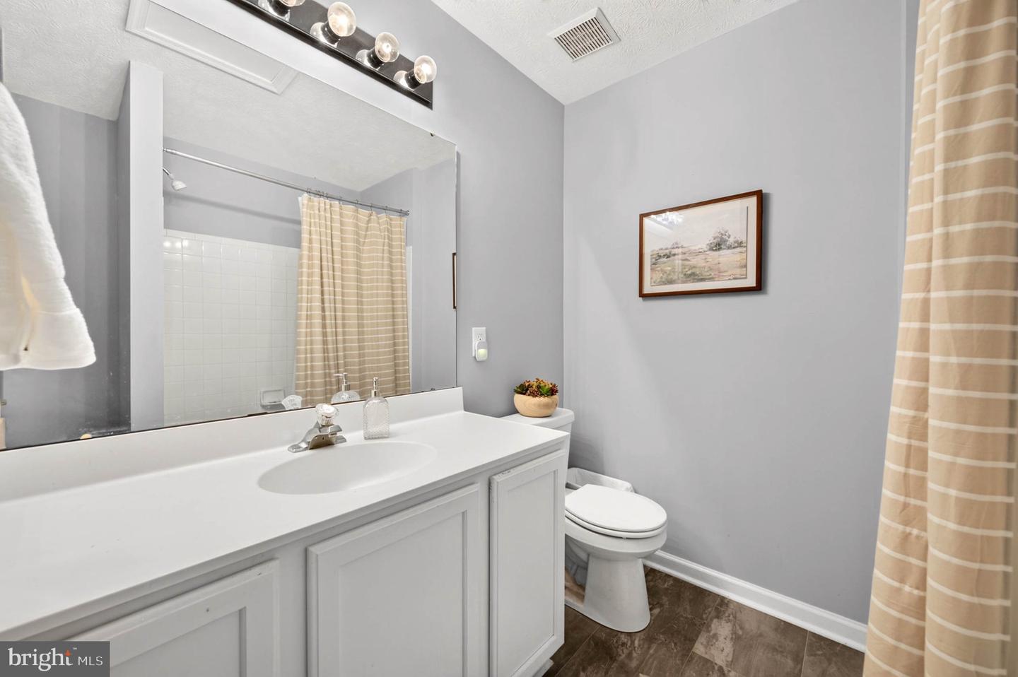 9800 Bayline Cir Property Photo 23