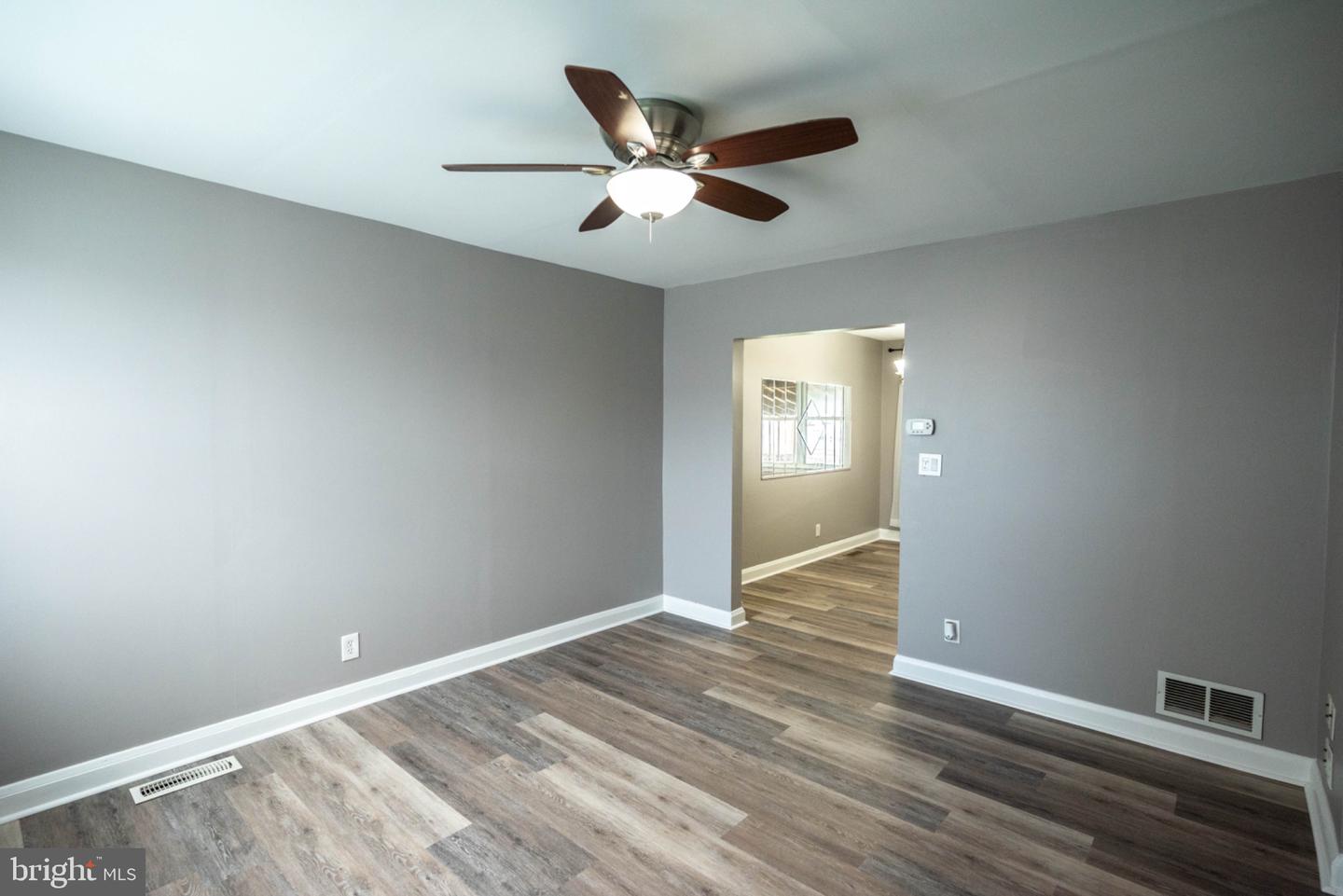 2724 Southbrook Rd Property Photo 5