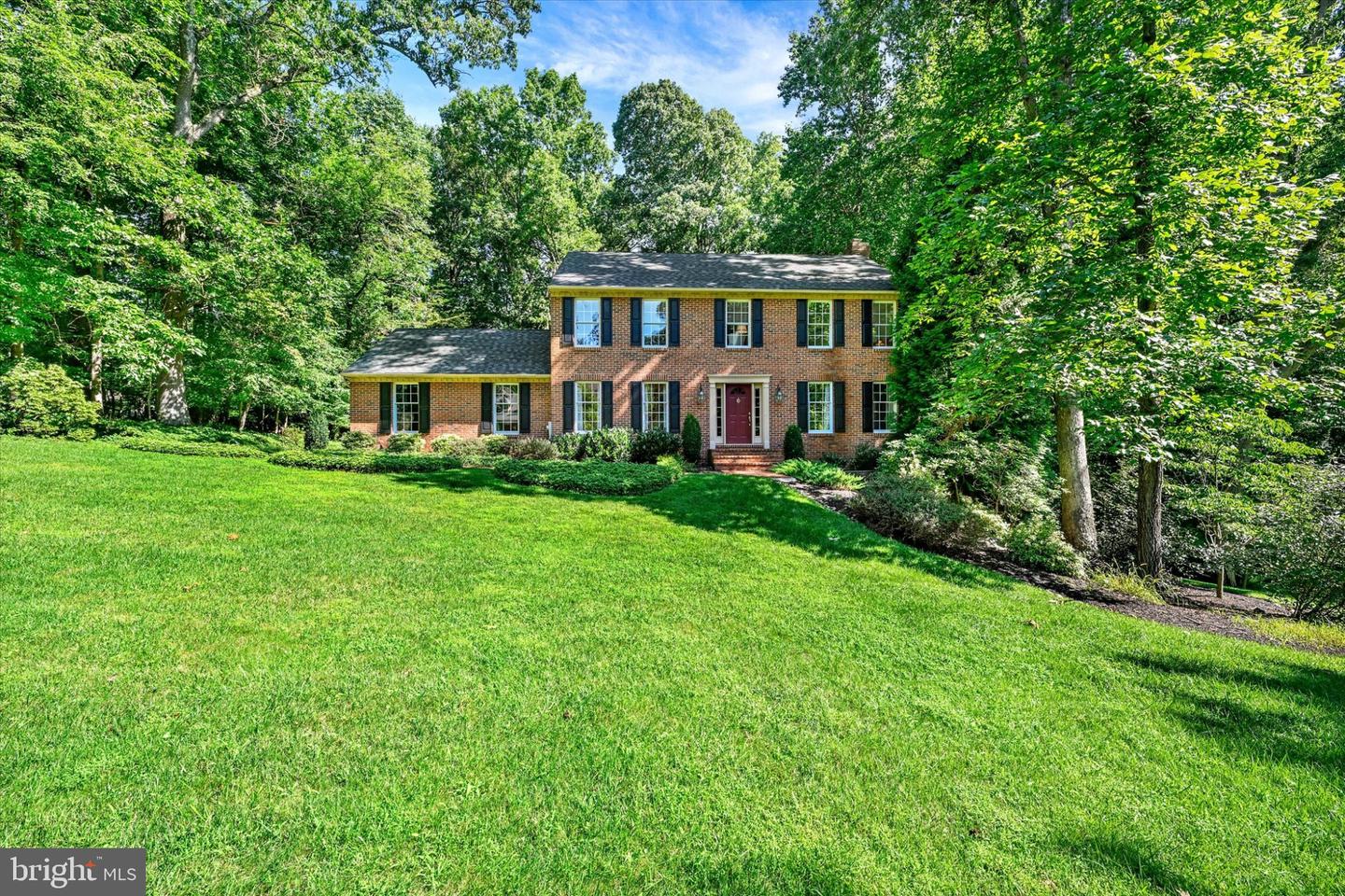 14226 Sawmill Ct Property Photo 2