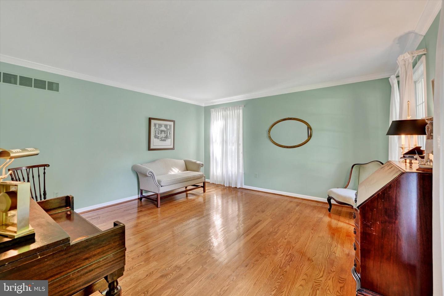 14226 Sawmill Ct Property Photo 7