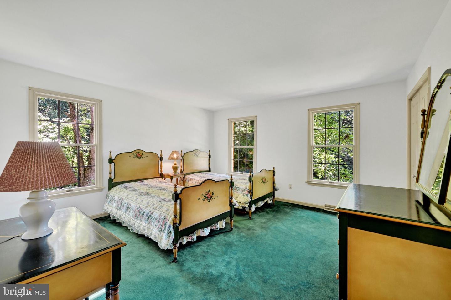 14226 Sawmill Ct Property Photo 35