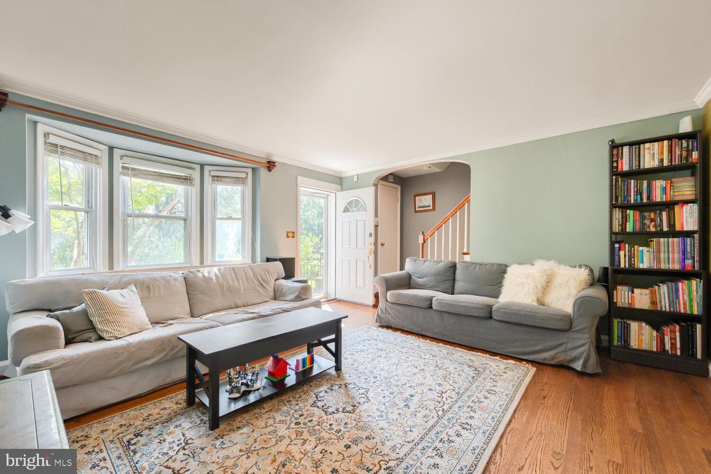 7042 Heathfield Rd Property Photo 4