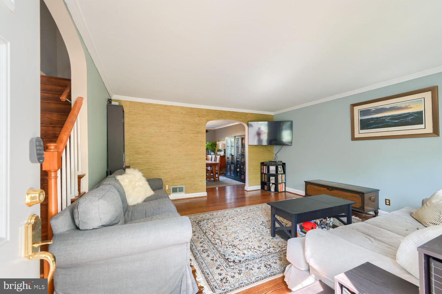 7042 Heathfield Rd Property Photo 6