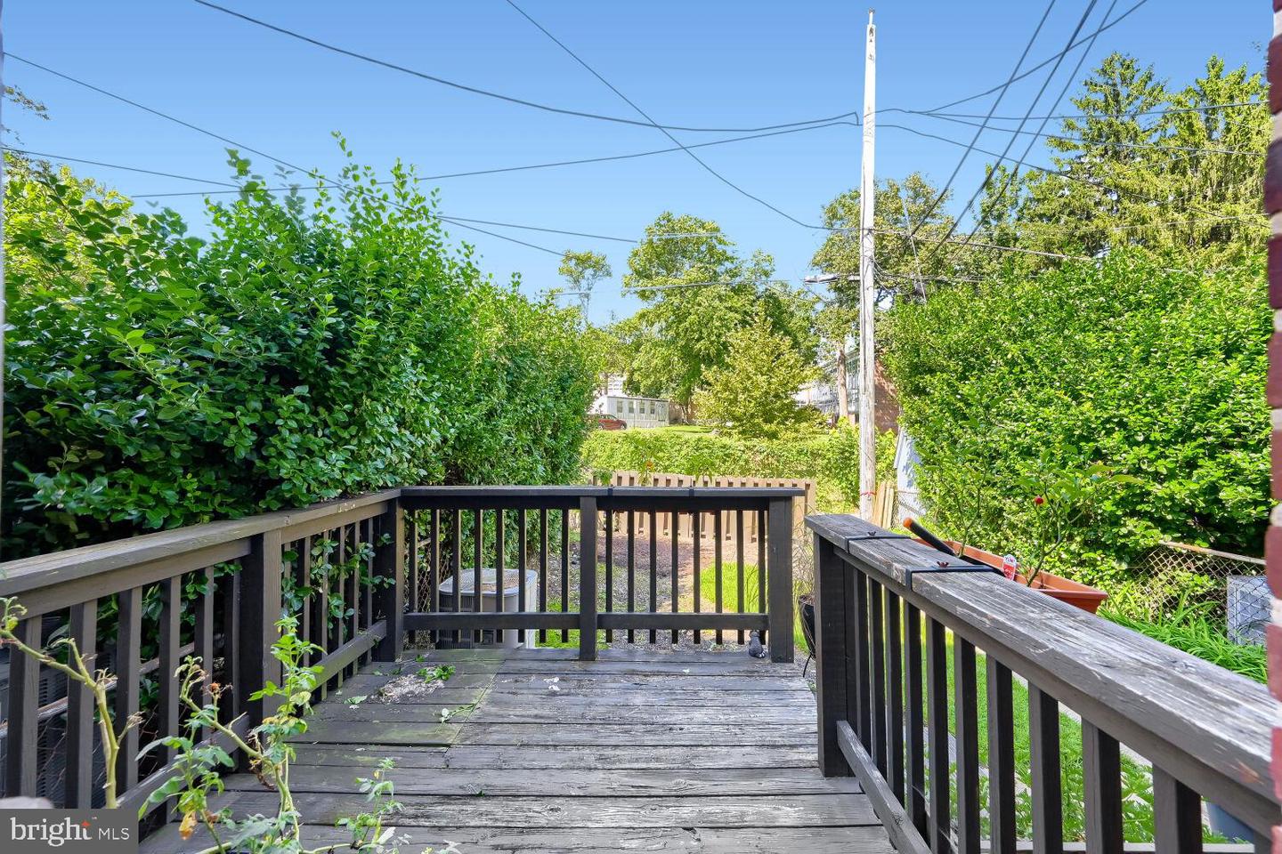7042 Heathfield Rd Property Photo 26