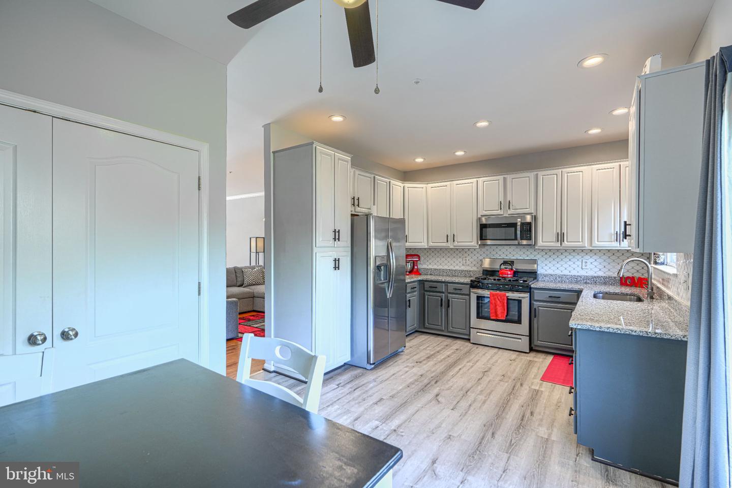 4322 Breeders Cup Cir Property Photo 17