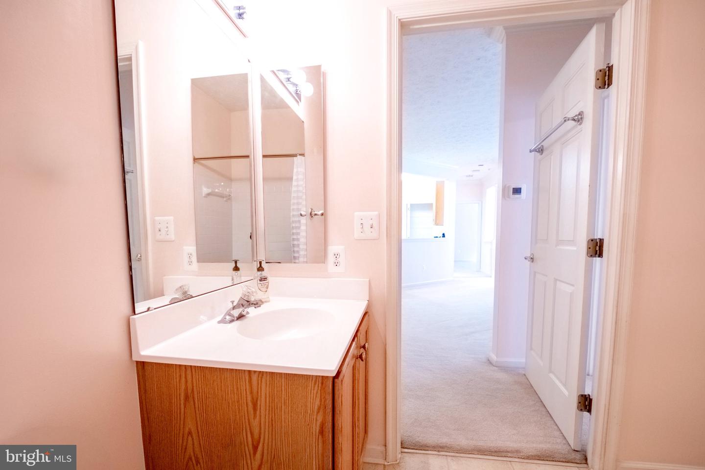 5 Brook Farm #5b Property Photo 19