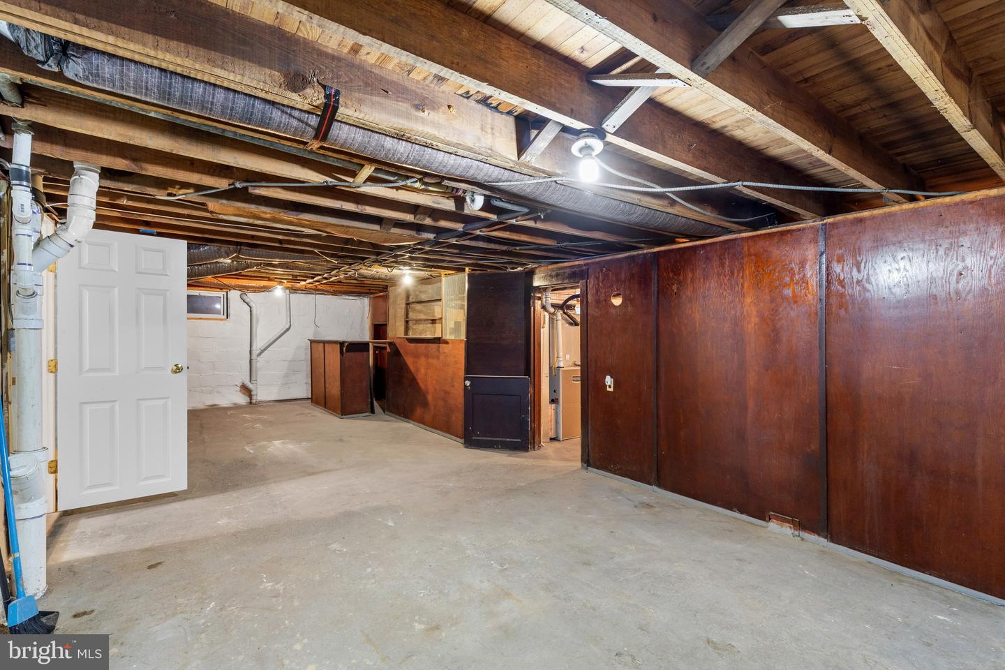 35 Glenwood Ave Property Photo 29