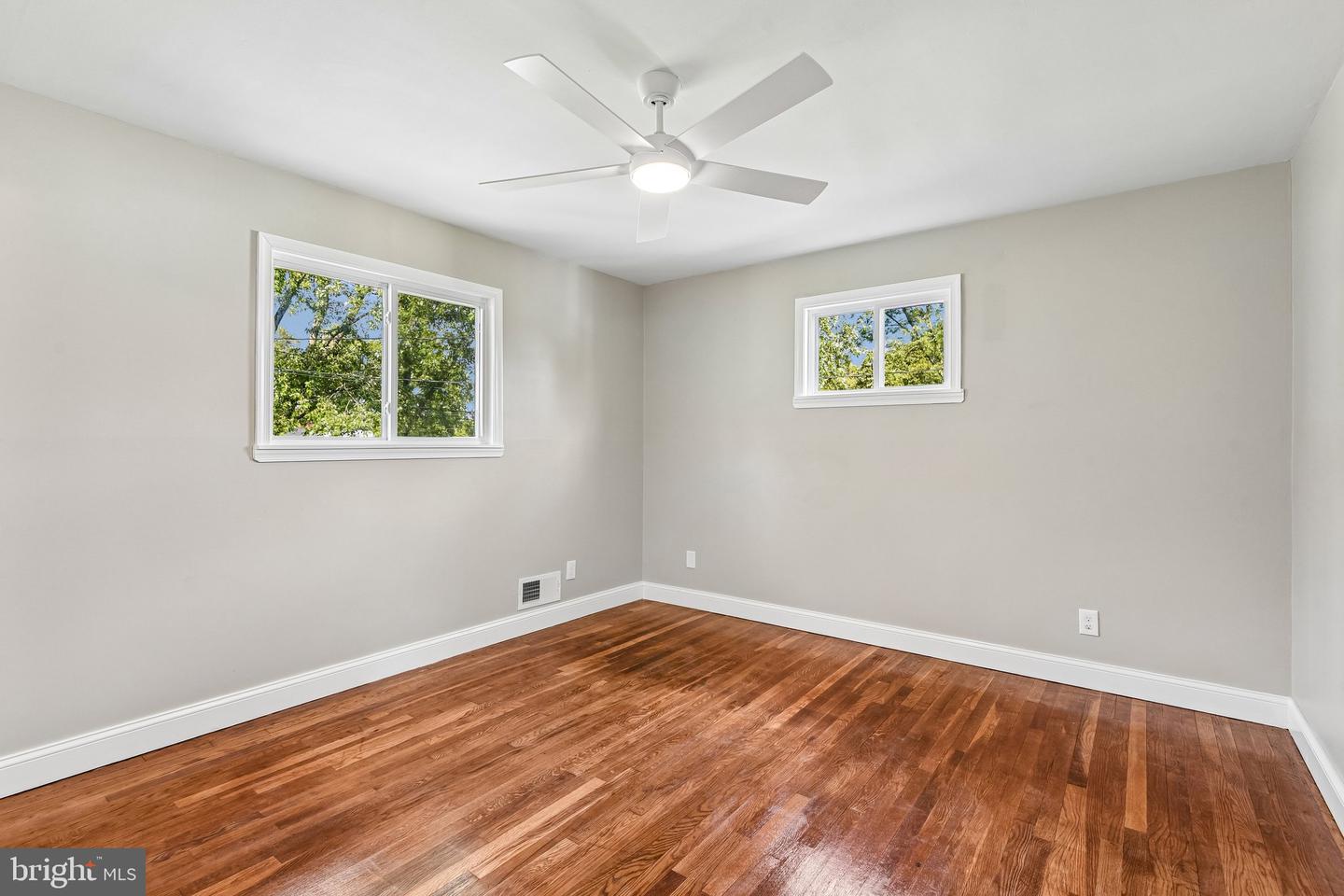 5512 Northgreen Rd Property Photo 14
