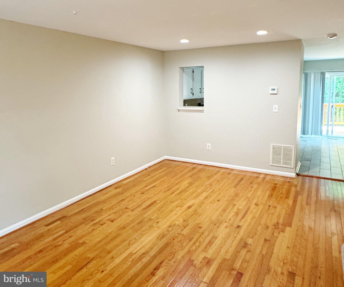 4744 Wainwright Cir Property Photo 6