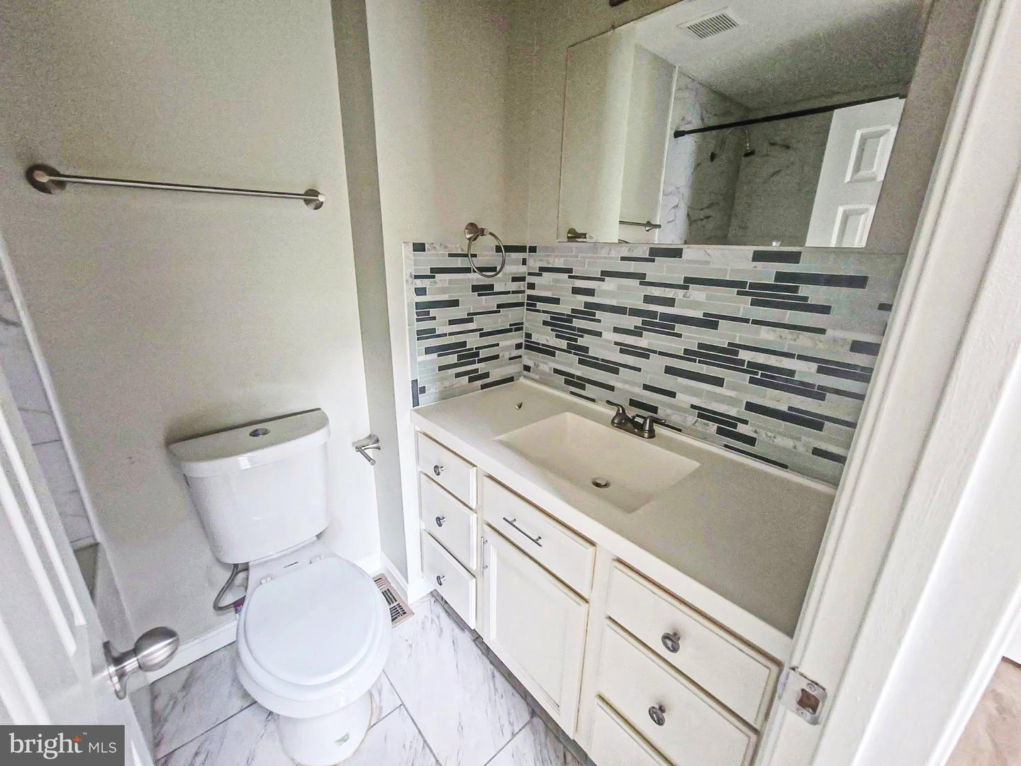 4744 Wainwright Cir Property Photo 21