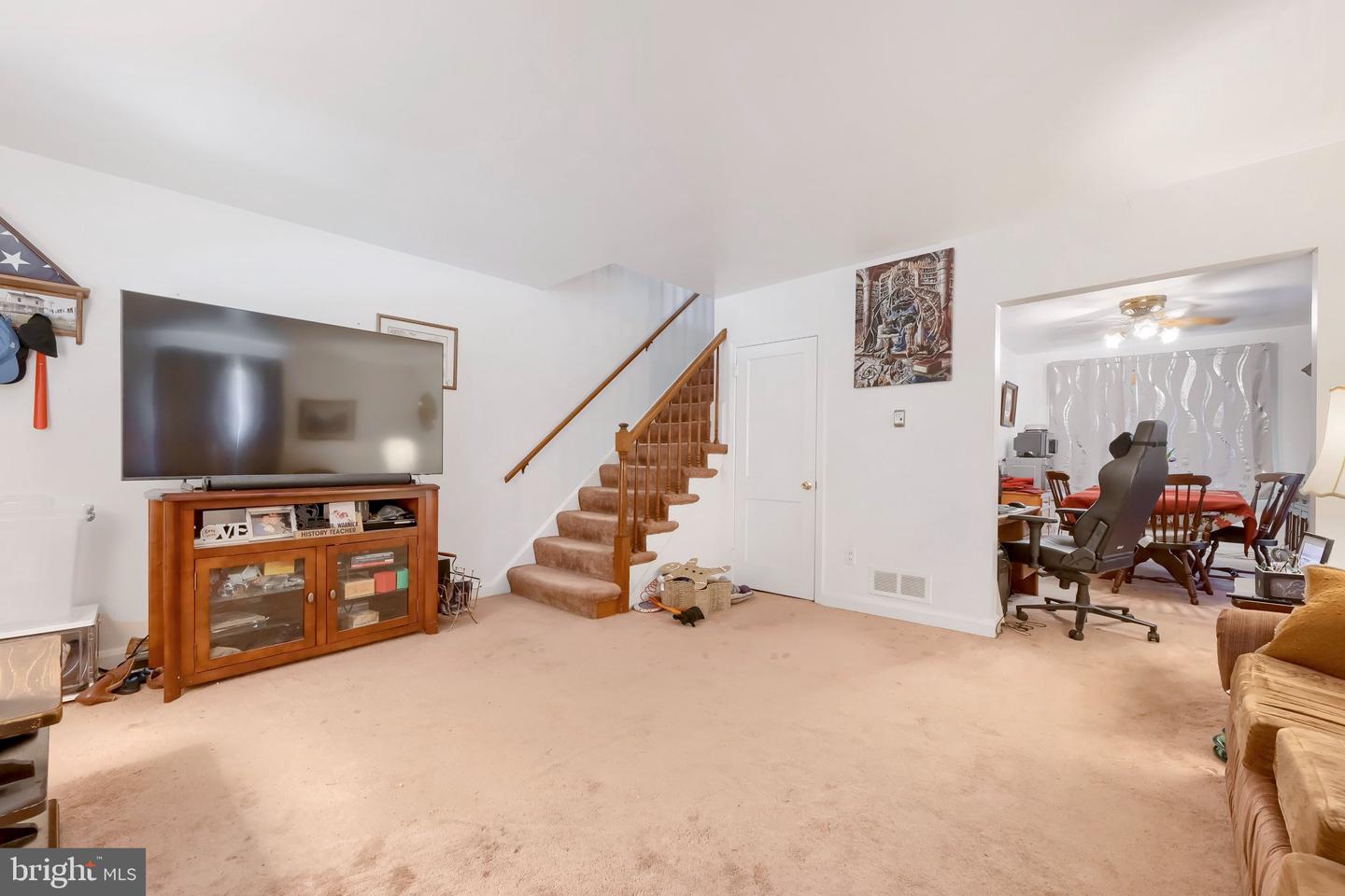 2210 Firethorn Rd Property Photo 2