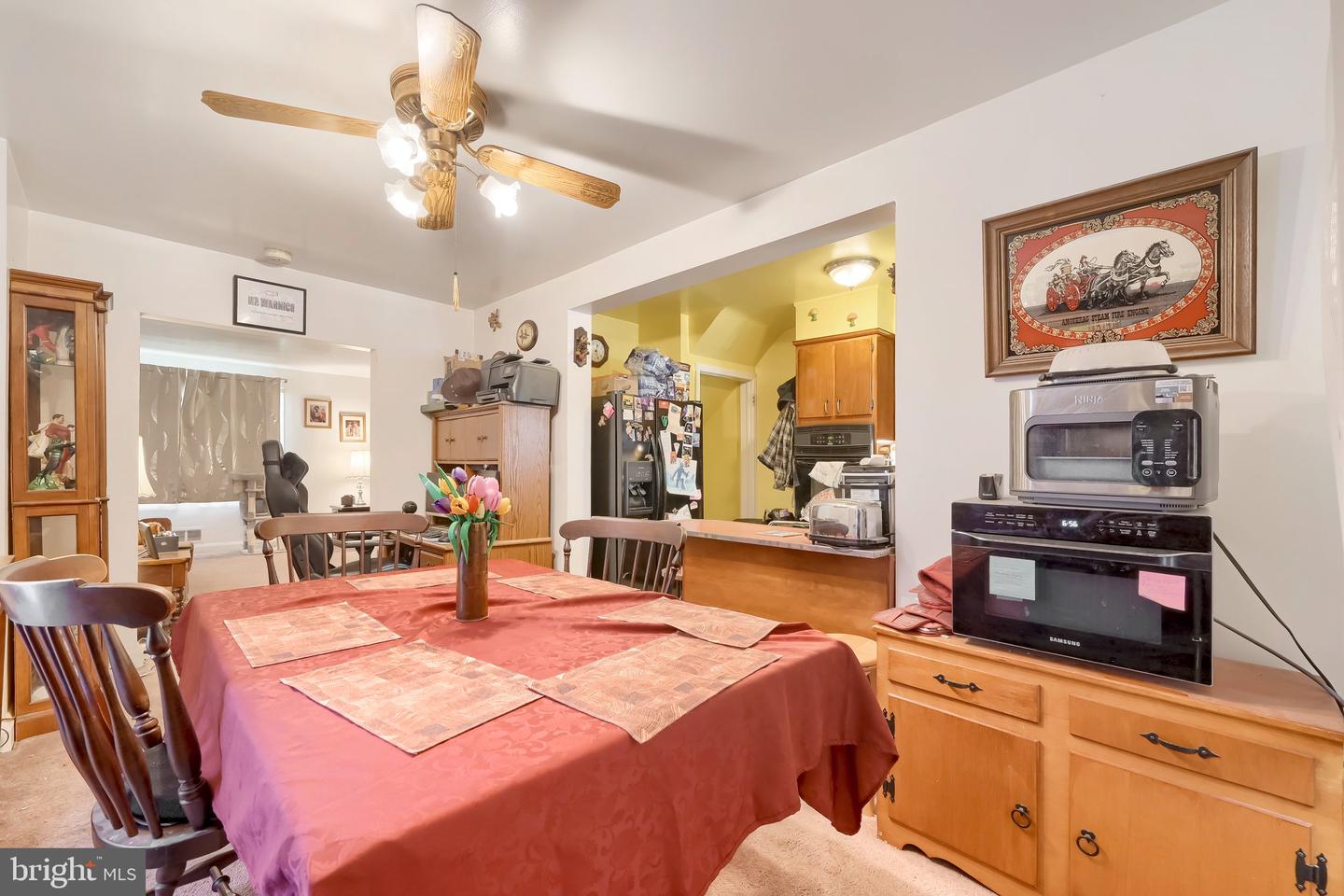 2210 Firethorn Rd Property Photo 4