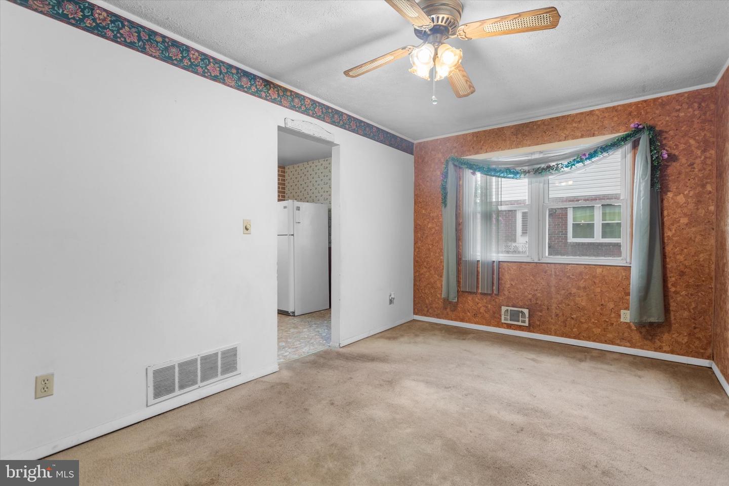 5677 Arnhem Rd Property Photo 11