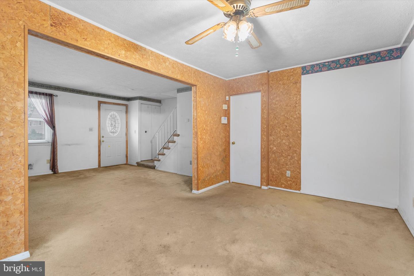 5677 Arnhem Rd Property Photo 12