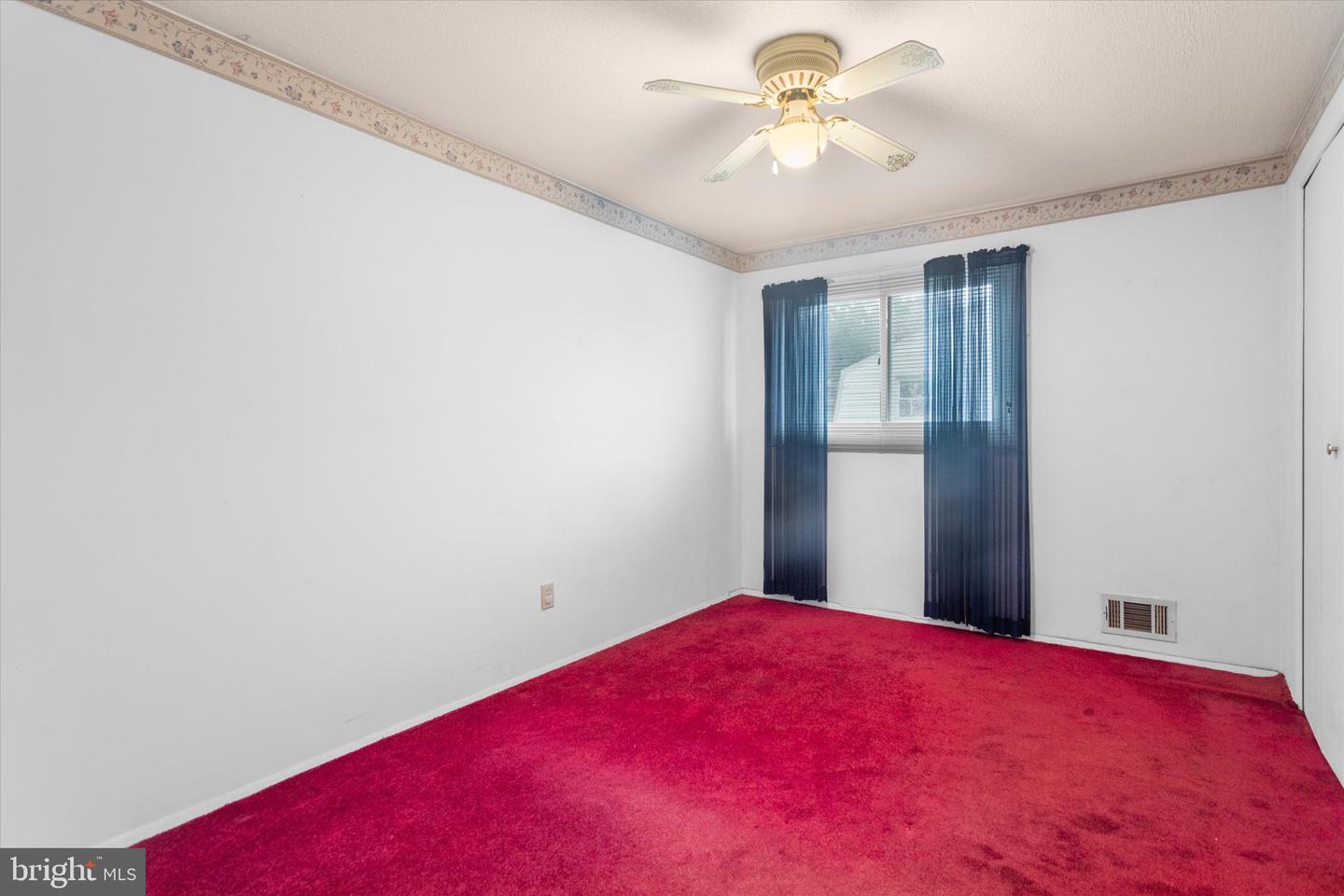 5677 Arnhem Rd Property Photo 14