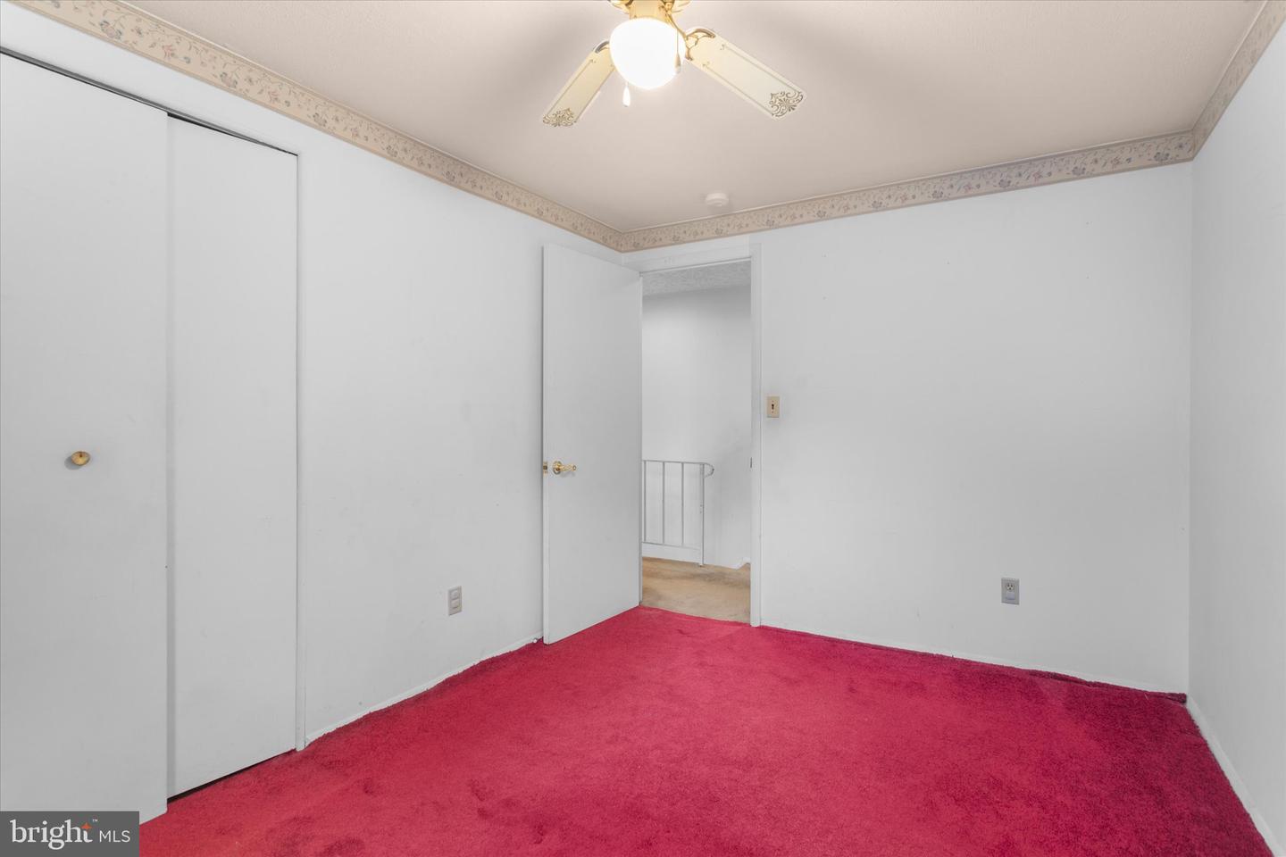 5677 Arnhem Rd Property Photo 15