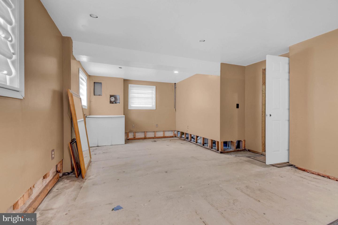 6811 Fox Meadow Rd Property Photo 19