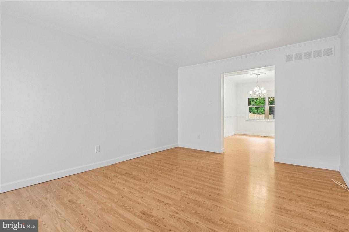 28 Melken Court #7g Property Photo 3