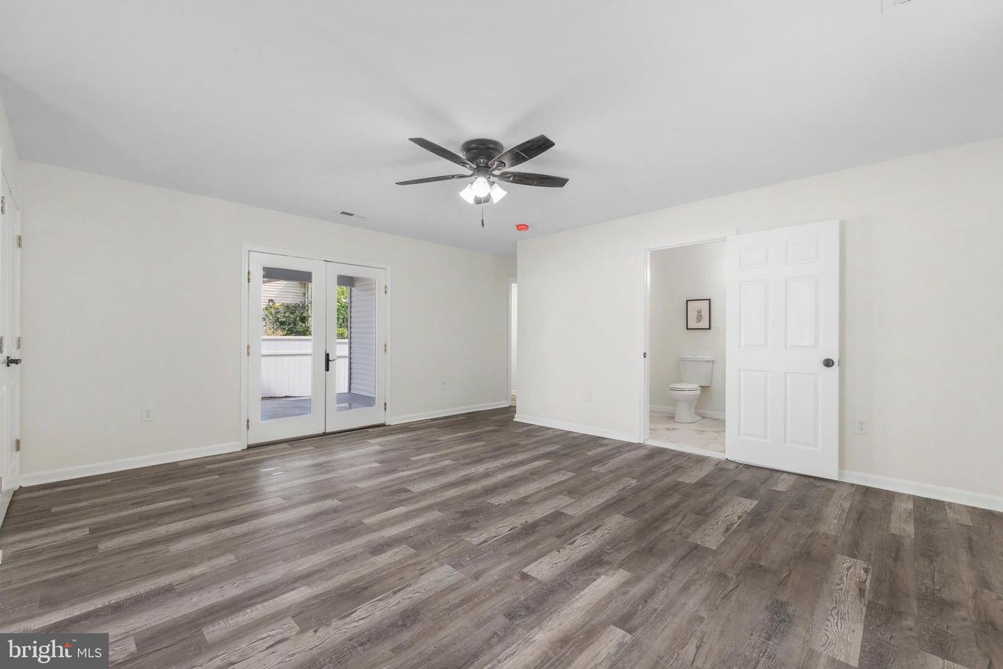 2808 Illinois Ave Property Photo 19