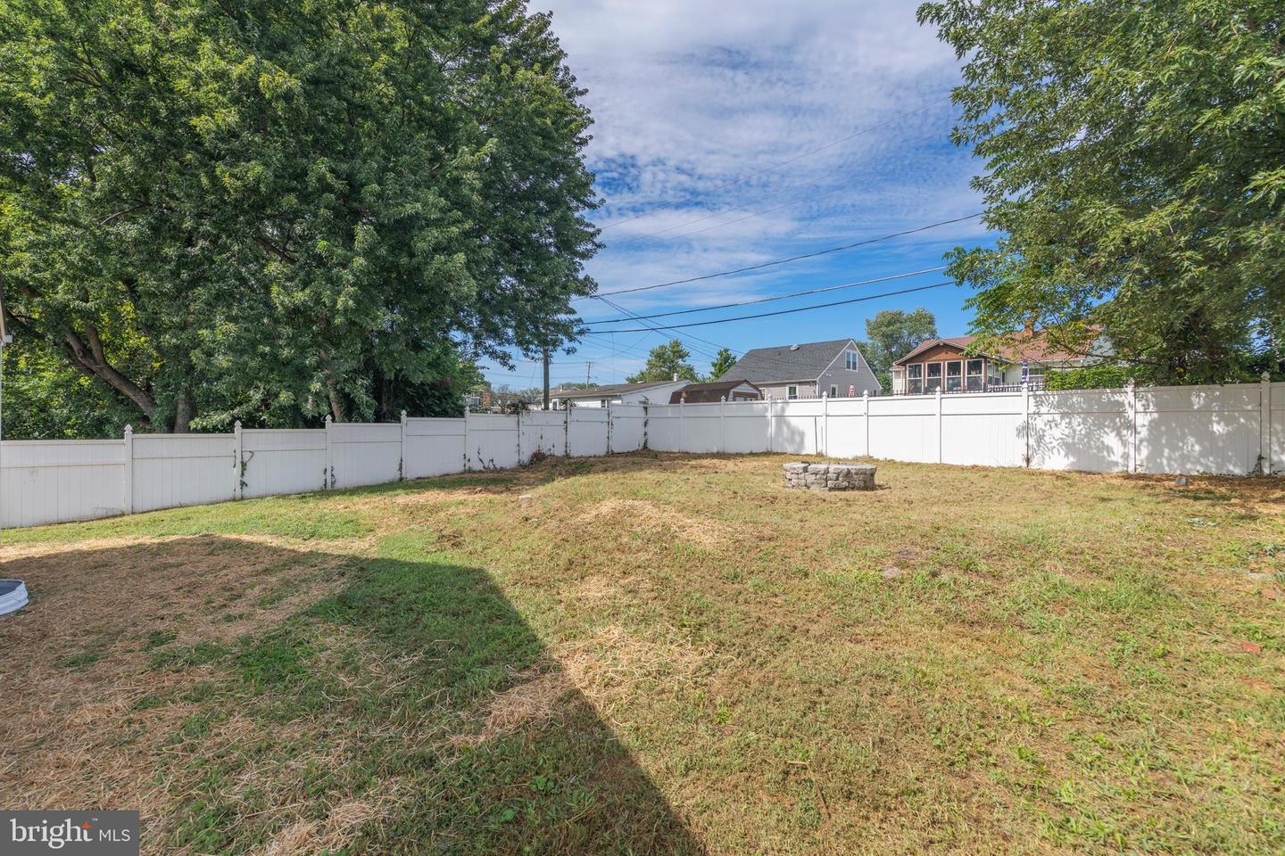 2808 Illinois Ave Property Photo 41